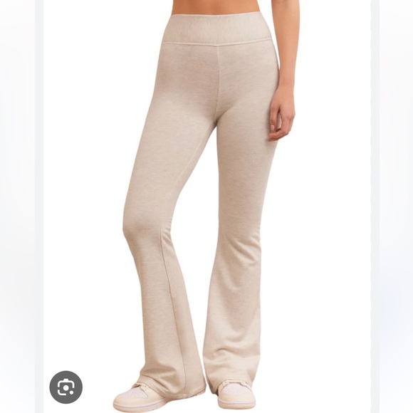 Z Supply Pants - Z Supply Oatmeal Everyday Modal Flare Active Pants
